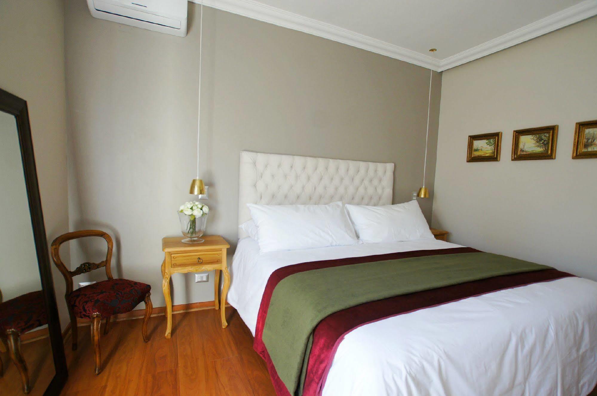 Quiral Hotel Boutique Сантяго Екстериор снимка