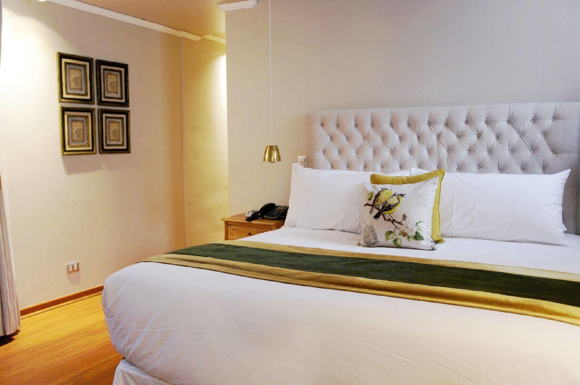 Quiral Hotel Boutique Сантяго Екстериор снимка