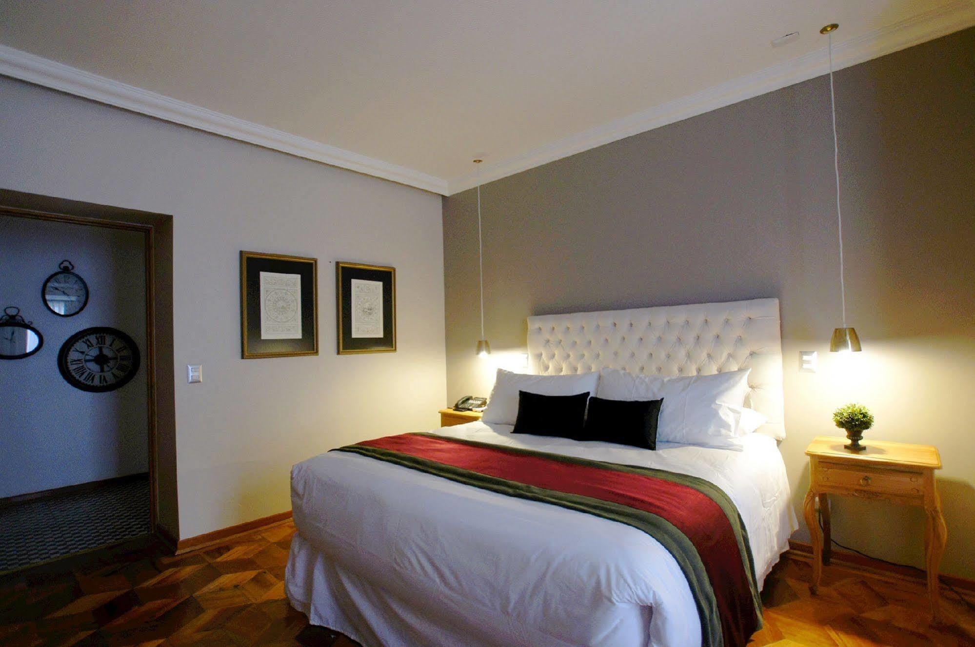 Quiral Hotel Boutique Сантяго Екстериор снимка